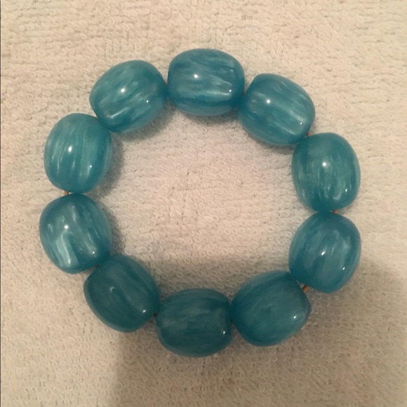 11/$25 Necklaces & Bracelets - Picture 7 of 12